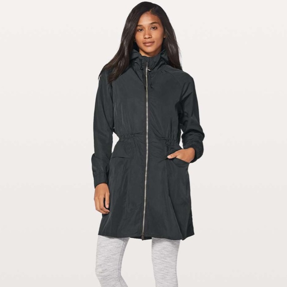 Lululemon Pack & Glyde Jacket Size 6